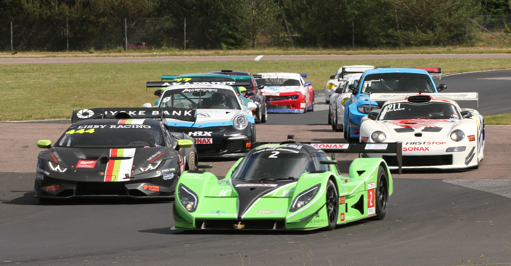 Special Saloon Car serien har en bred vifte af spændende racere.
(Foto: Motorsporten.dk)